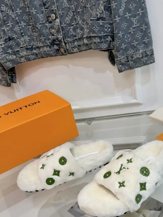 hype LV Slippers