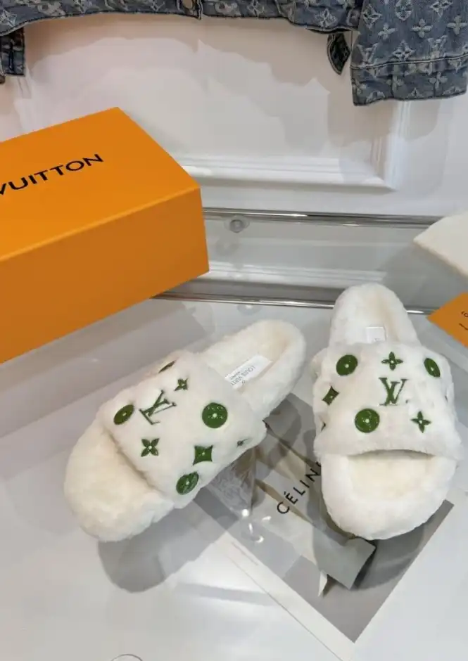 hype LV Slippers