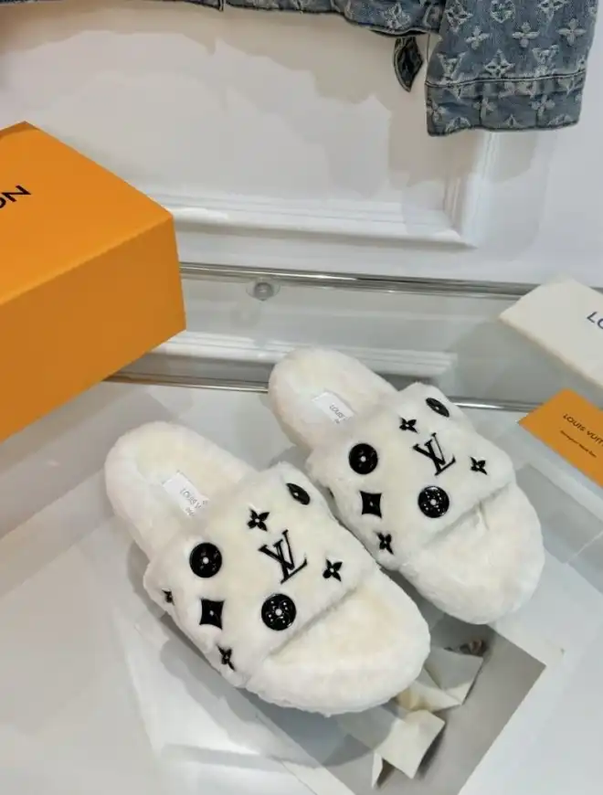 hype LV Slippers