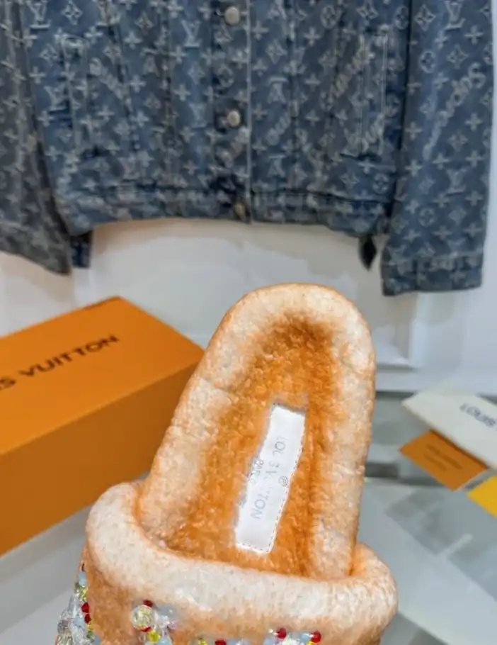 hype LV Slippers