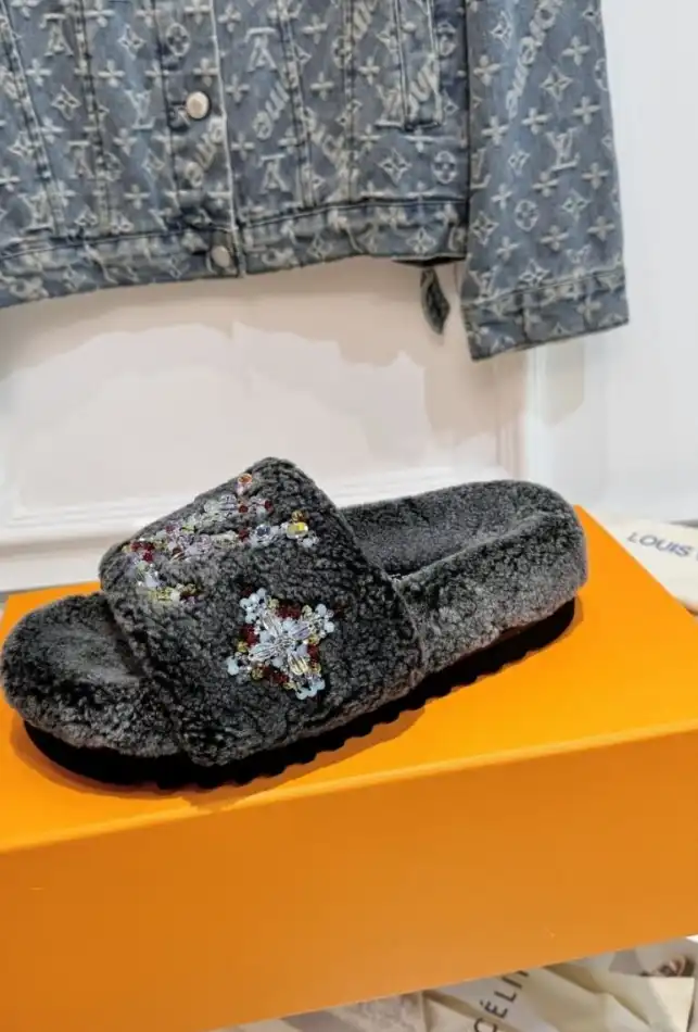 hype LV Slippers