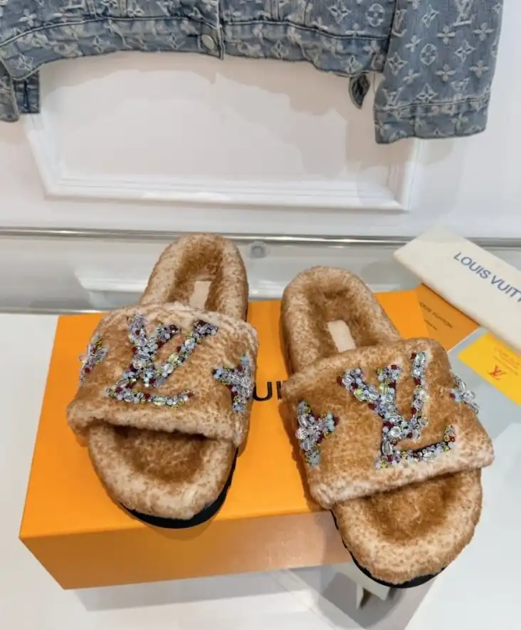 hype LV Slippers