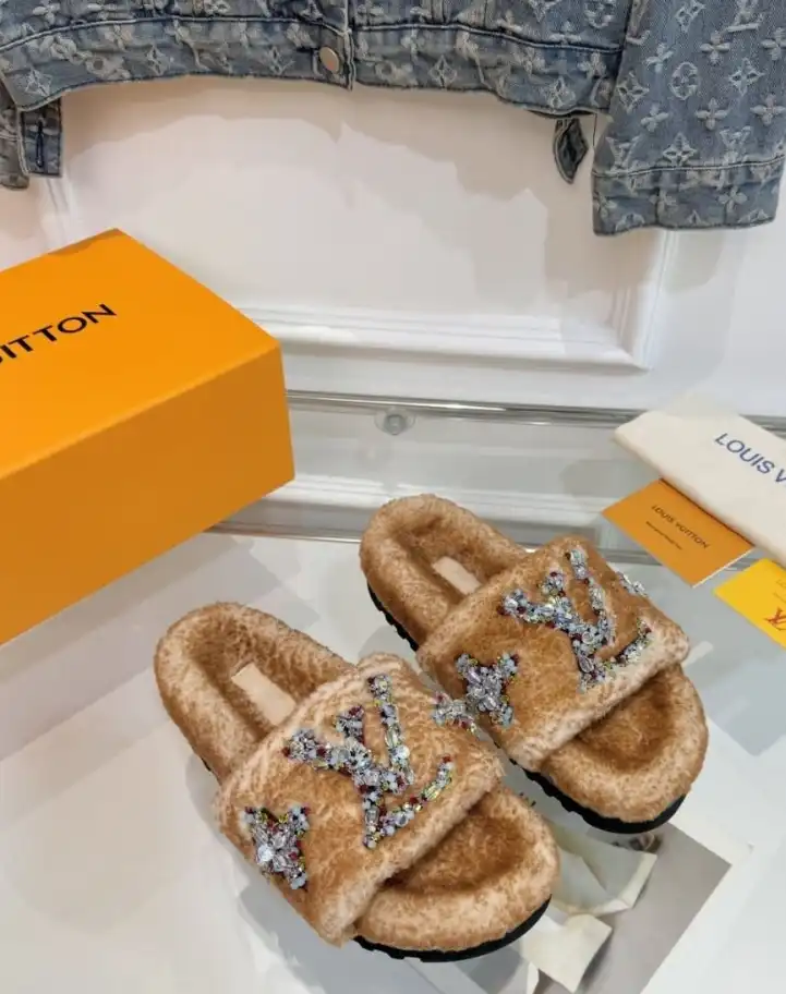 hype LV Slippers