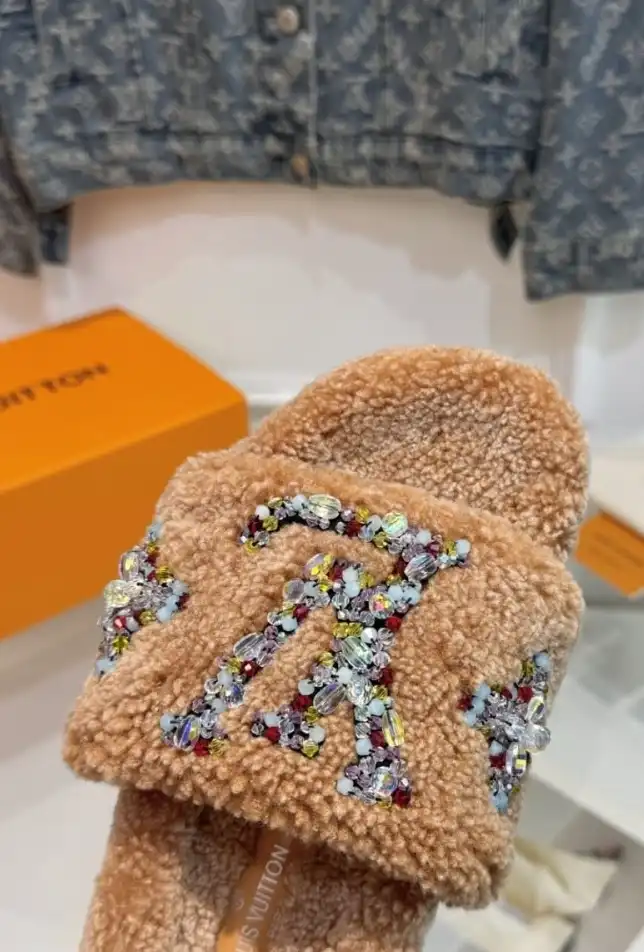 hype LV Slippers