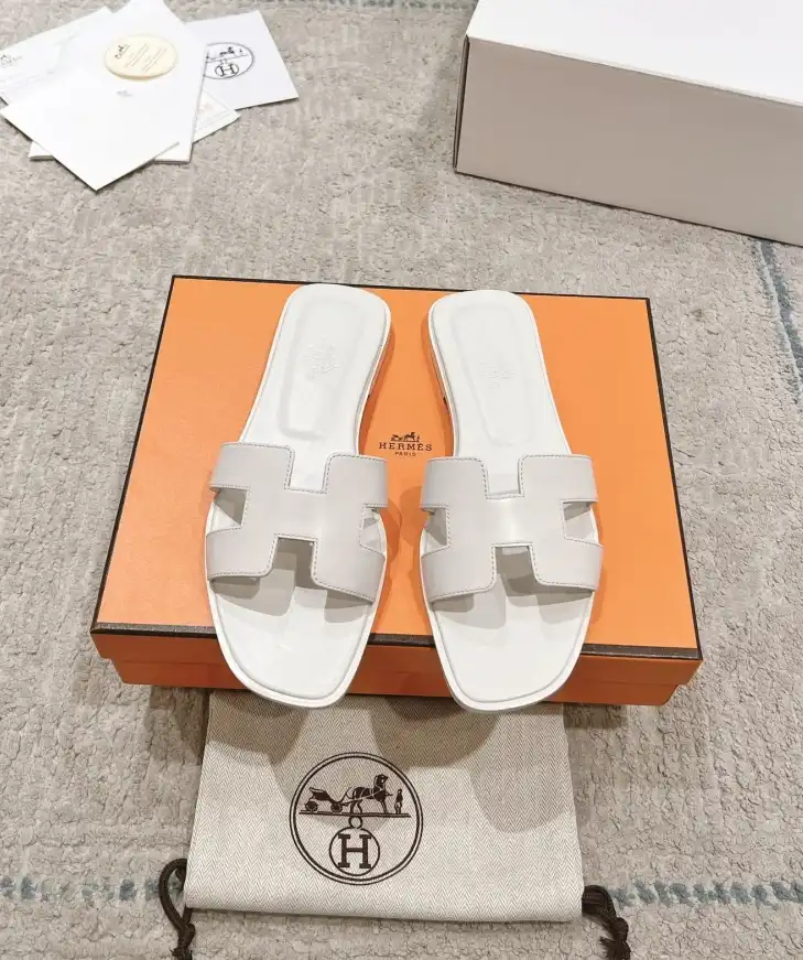 hype Hermes Slippers