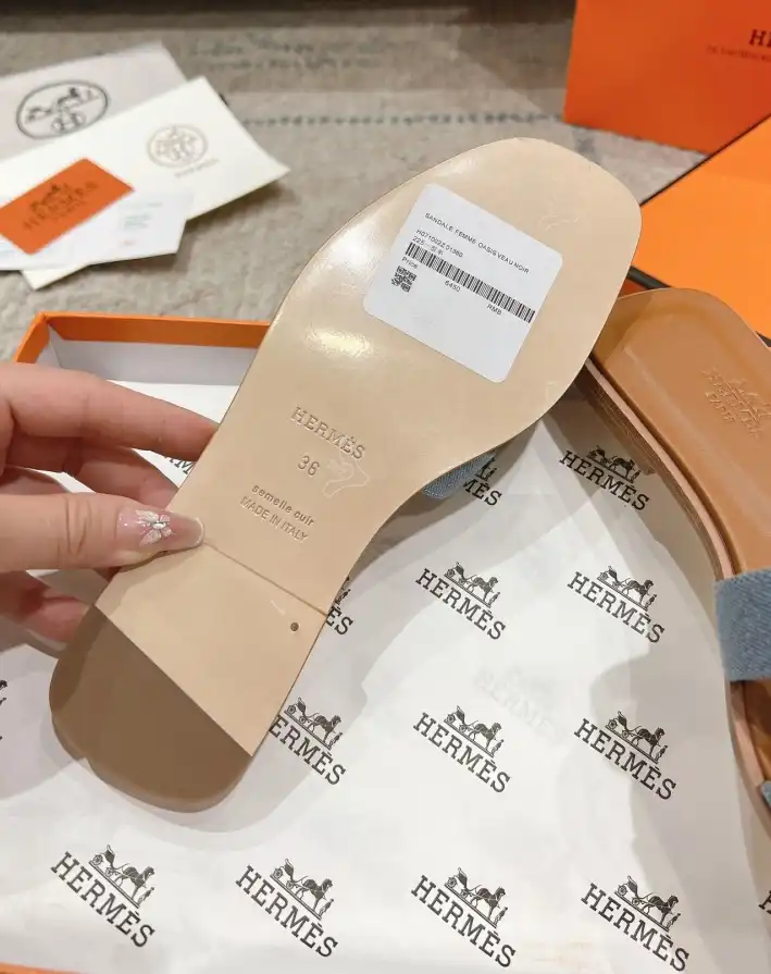 hype Hermes Slippers