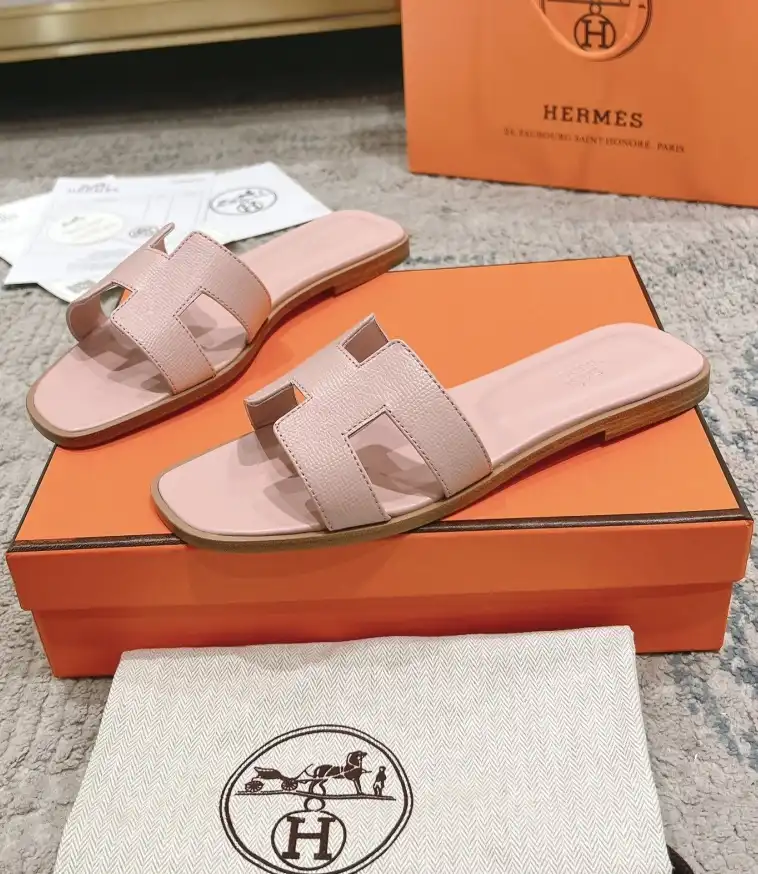 hype Hermes Slippers