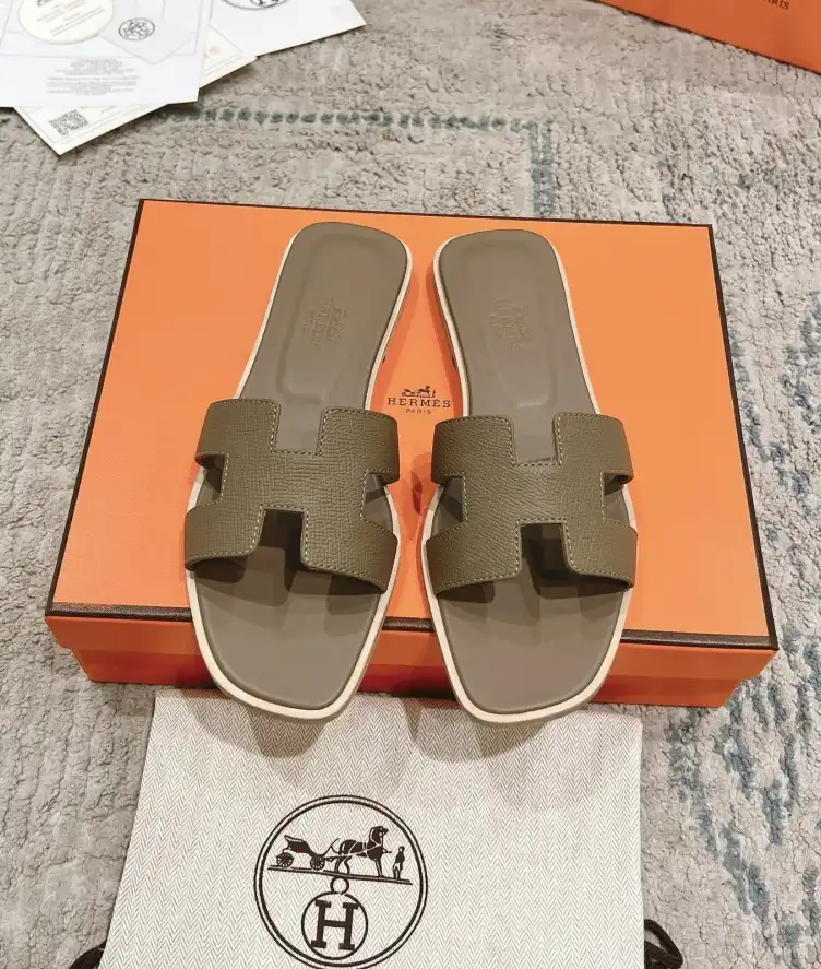 hype Hermes Slippers