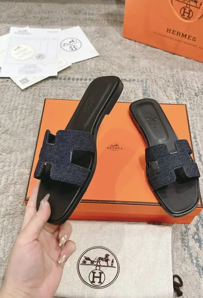 hype Hermes Slippers