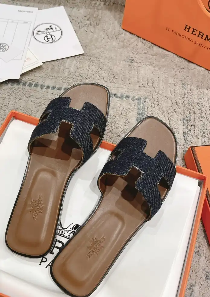 hype Hermes Slippers