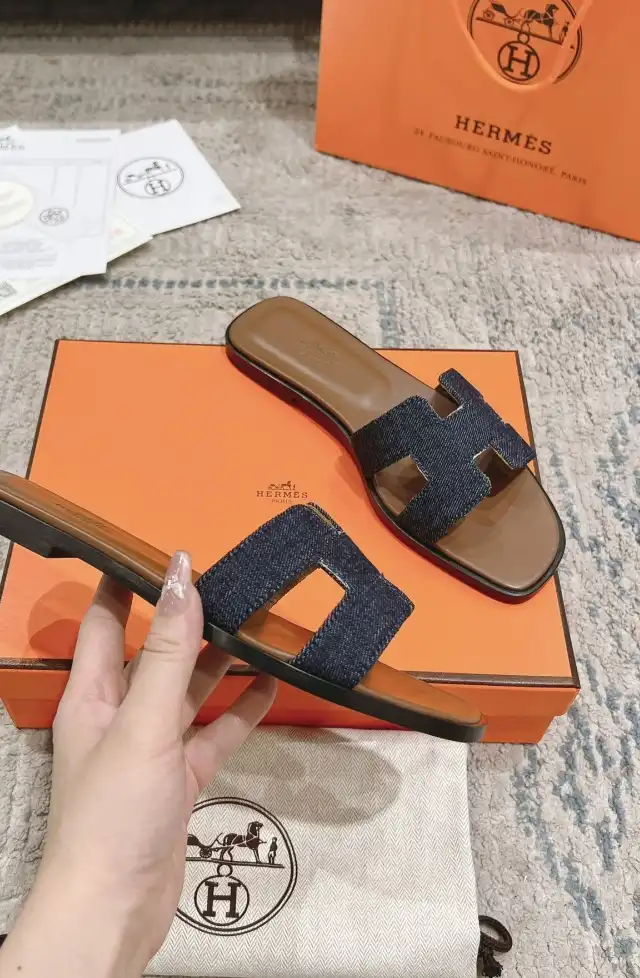 hype Hermes Slippers