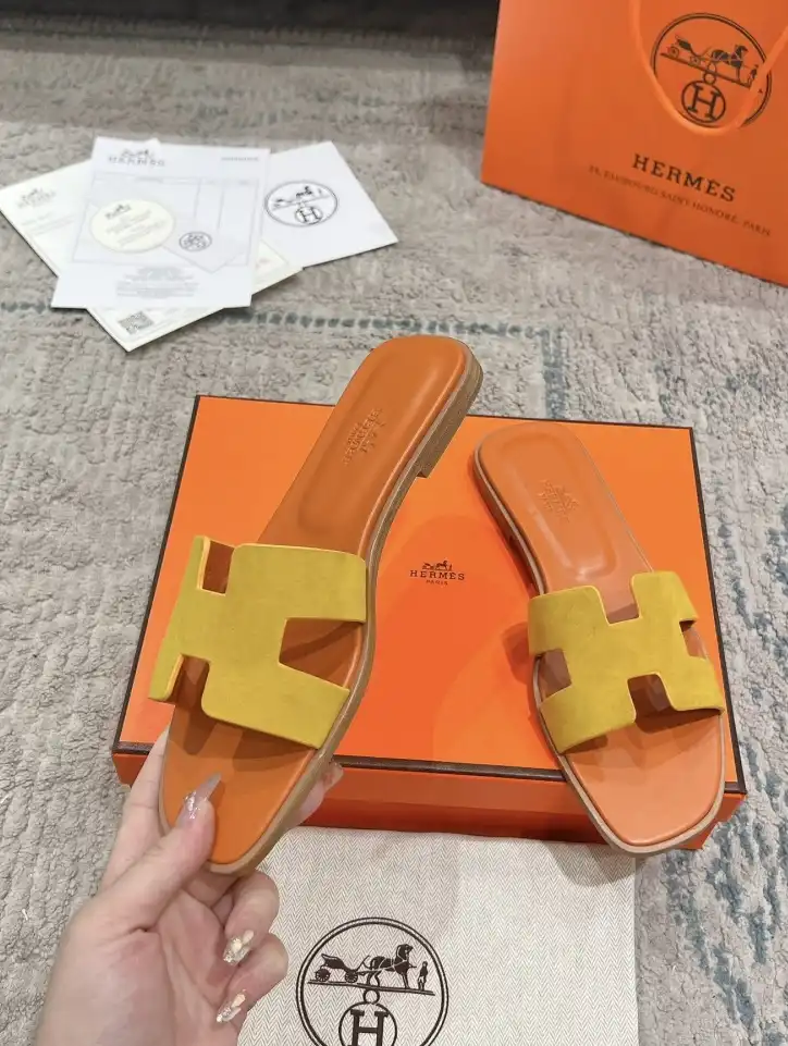 hype Hermes Slippers