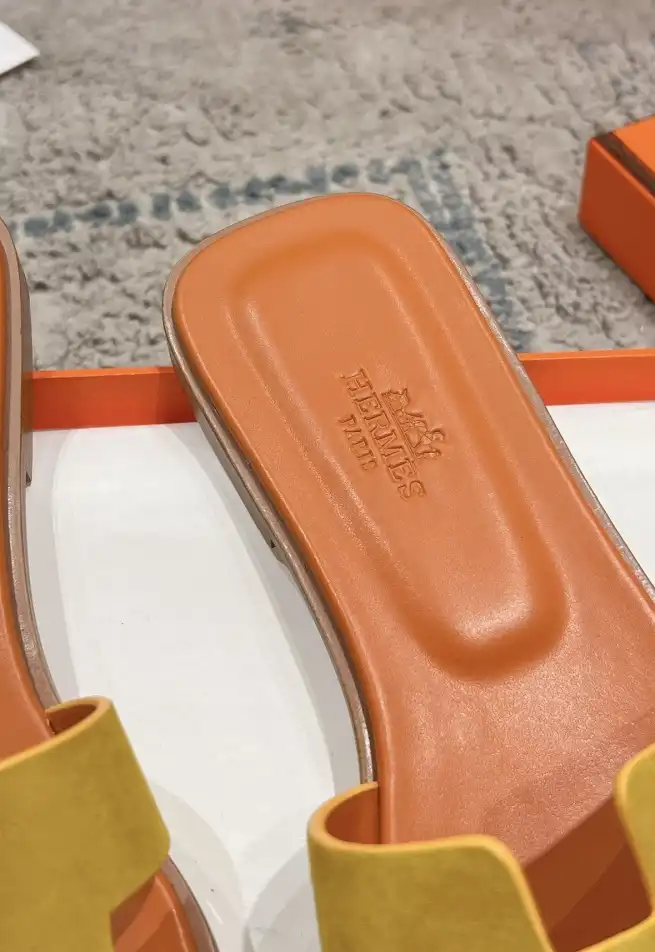 hype Hermes Slippers