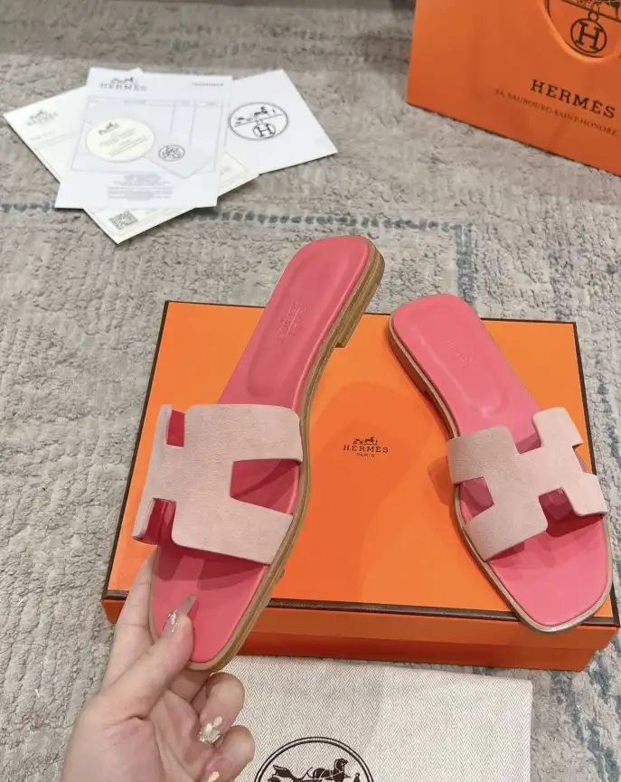 hype Hermes Slippers