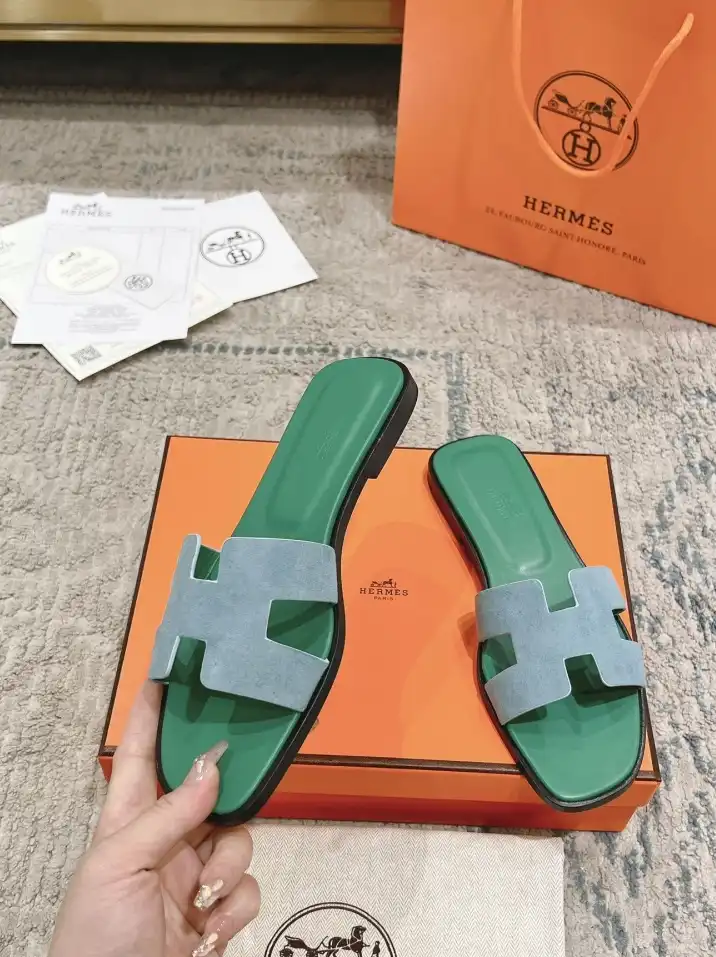 hype Hermes Slippers