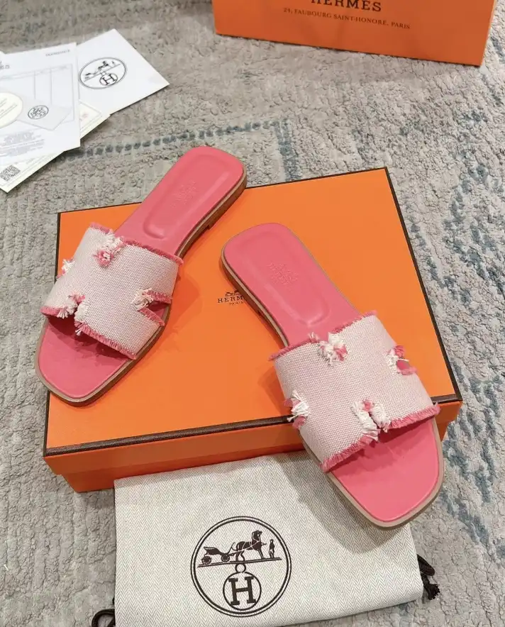 hype Hermes Slippers