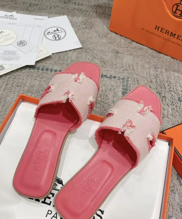 hype Hermes Slippers