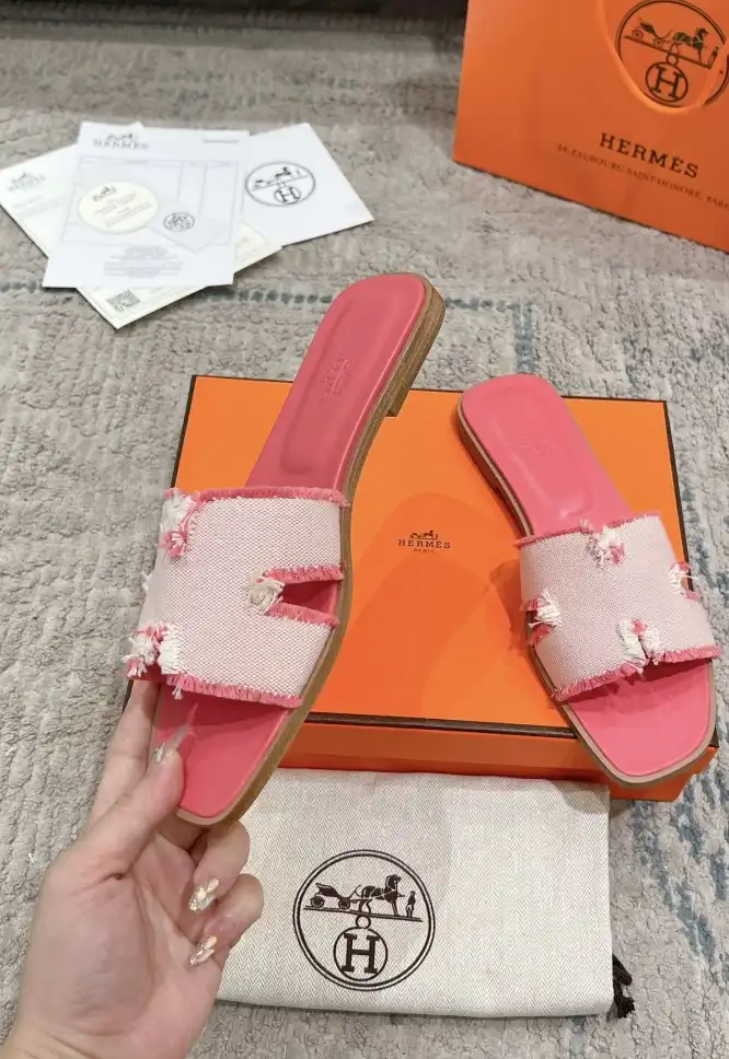 hype Hermes Slippers