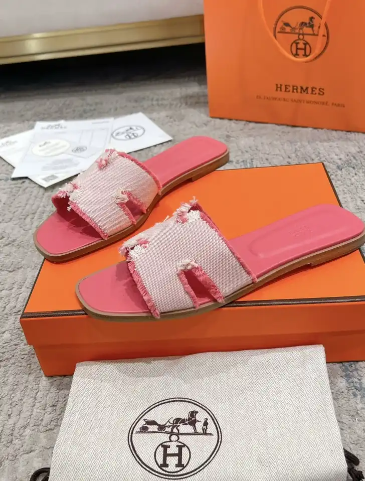 hype Hermes Slippers