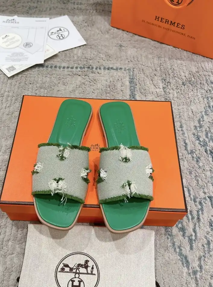 hype Hermes Slippers