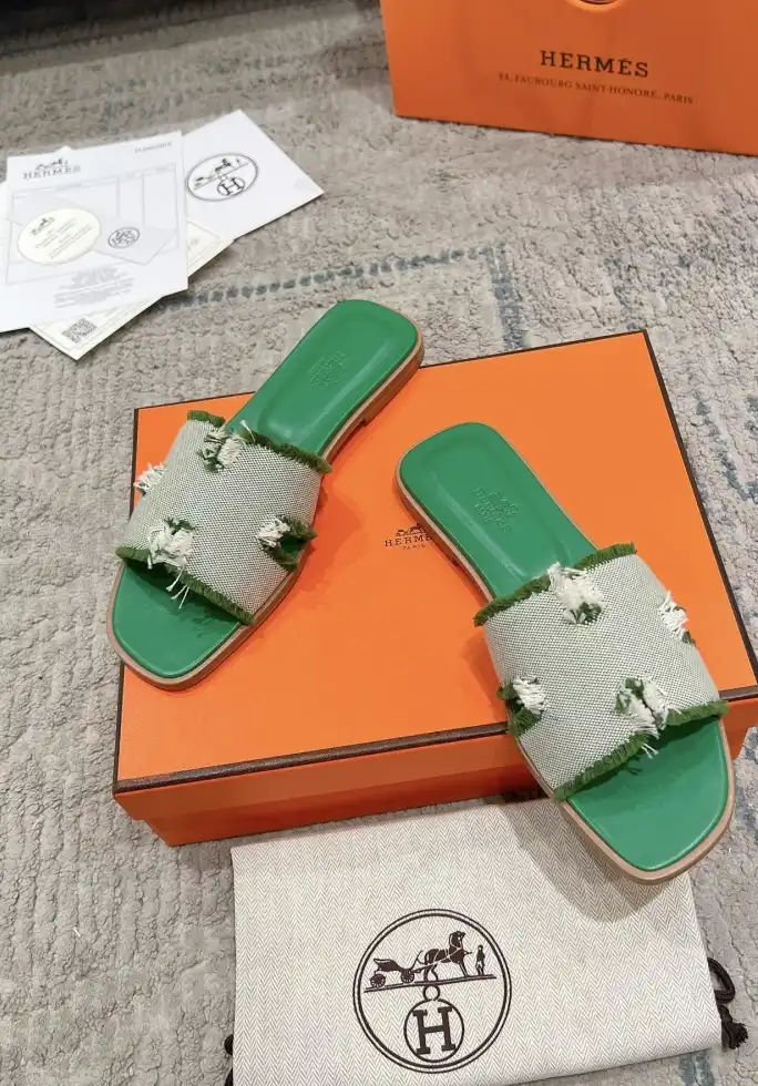 hype Hermes Slippers