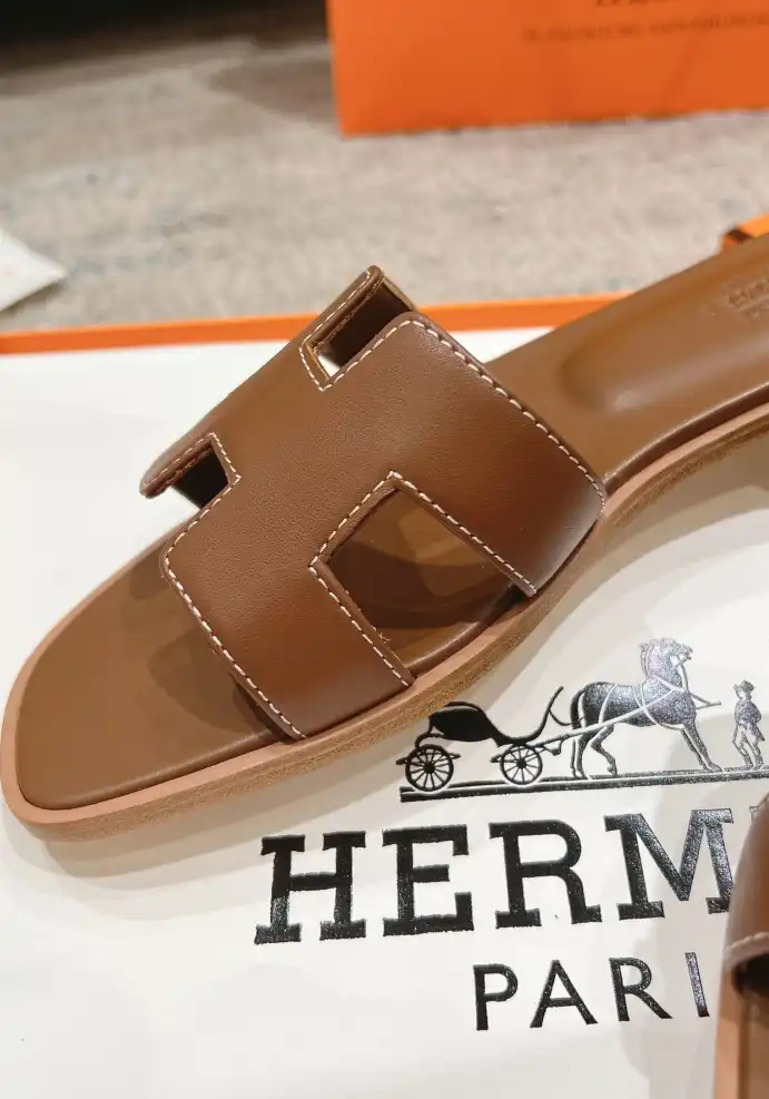 hype Hermes Slippers