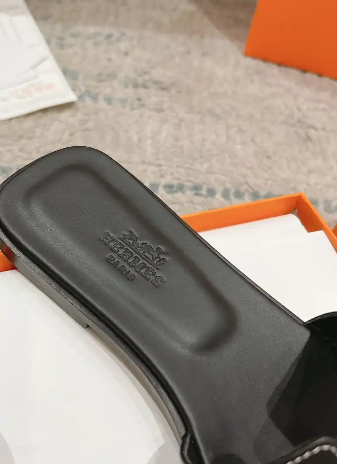 hype Hermes Slippers