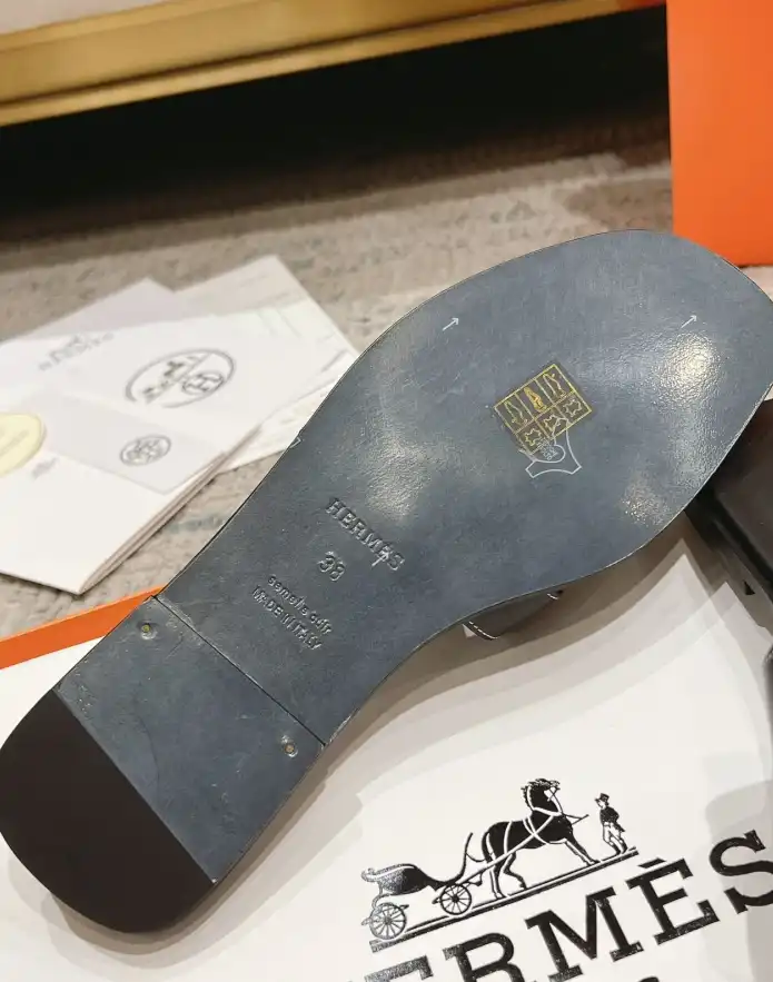 hype Hermes Slippers