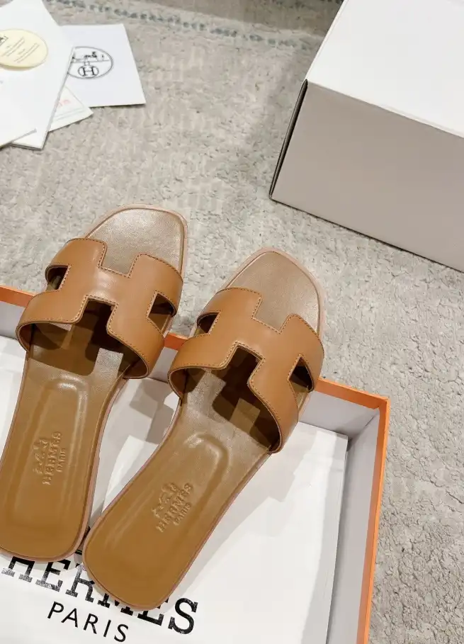 hype Hermes Slippers