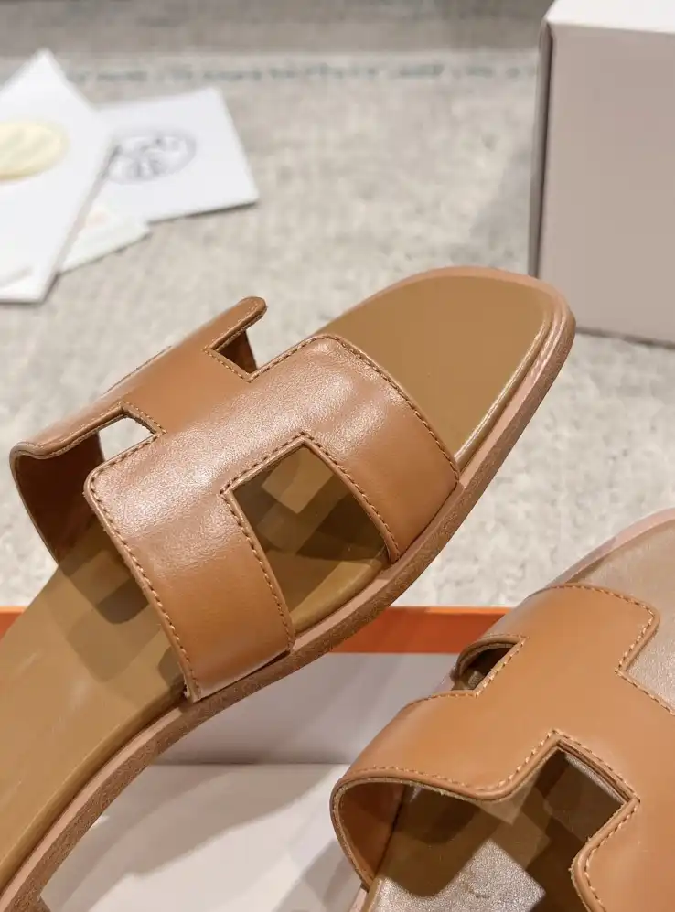 hype Hermes Slippers