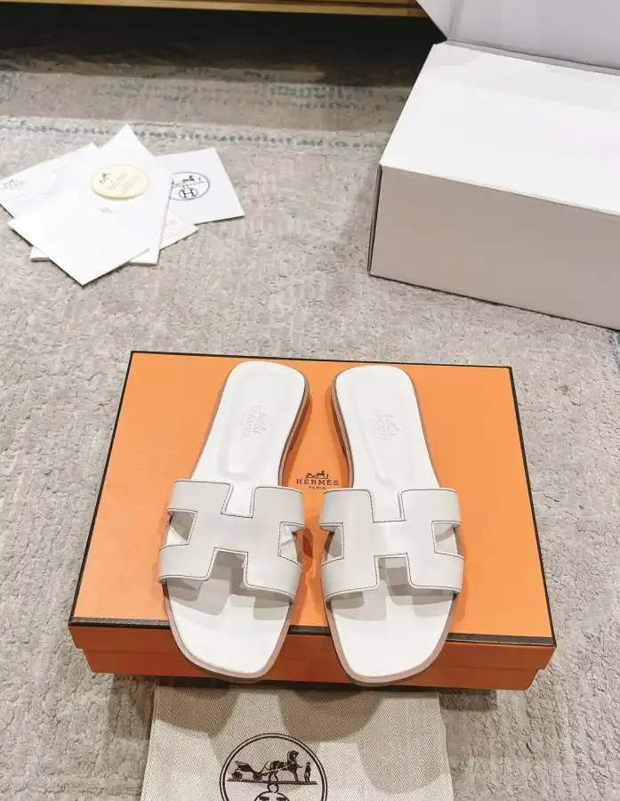 hype Hermes Slippers