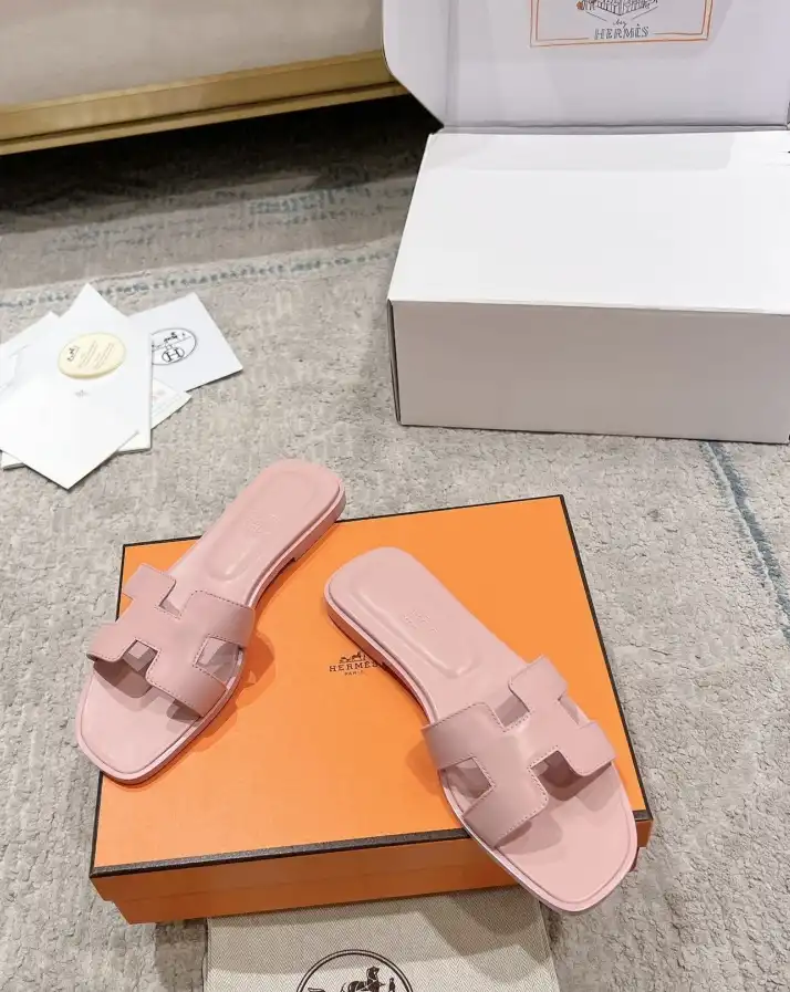 hype Hermes Slippers