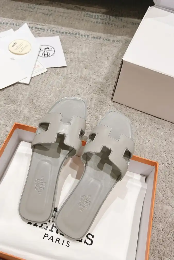 hype Hermes Slippers