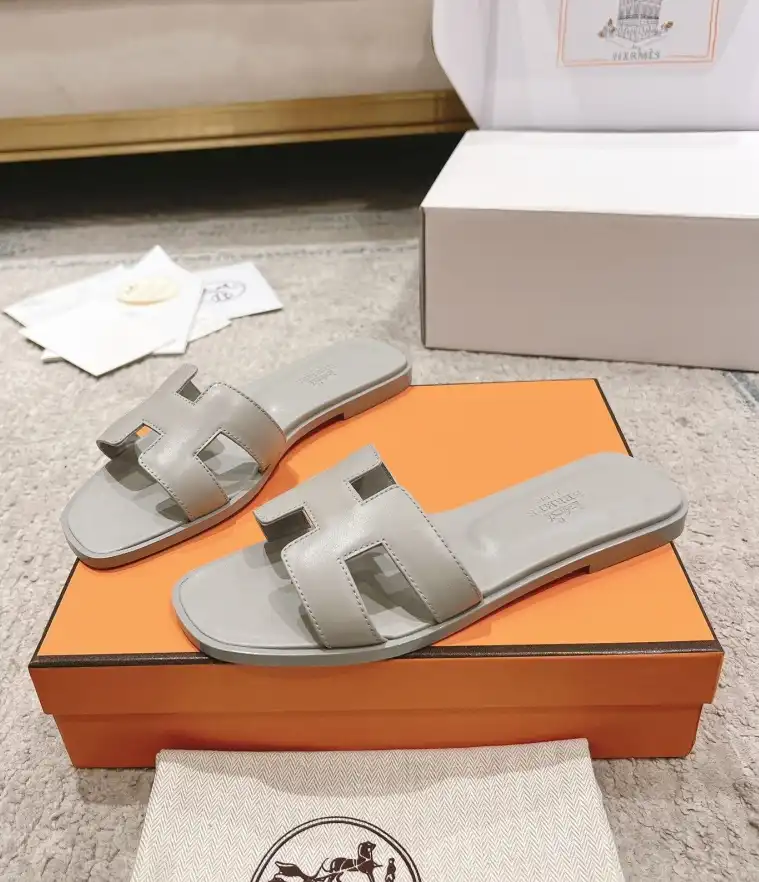 hype Hermes Slippers