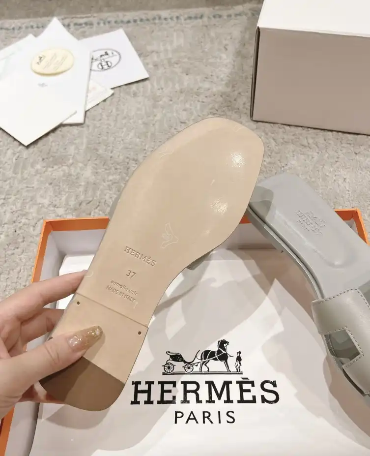 hype Hermes Slippers