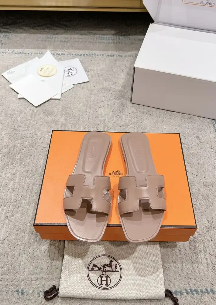 hype Hermes Slippers