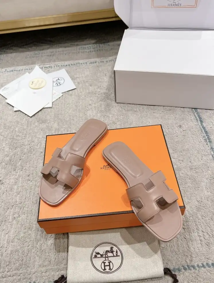 hype Hermes Slippers