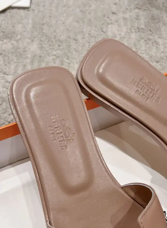 hype Hermes Slippers