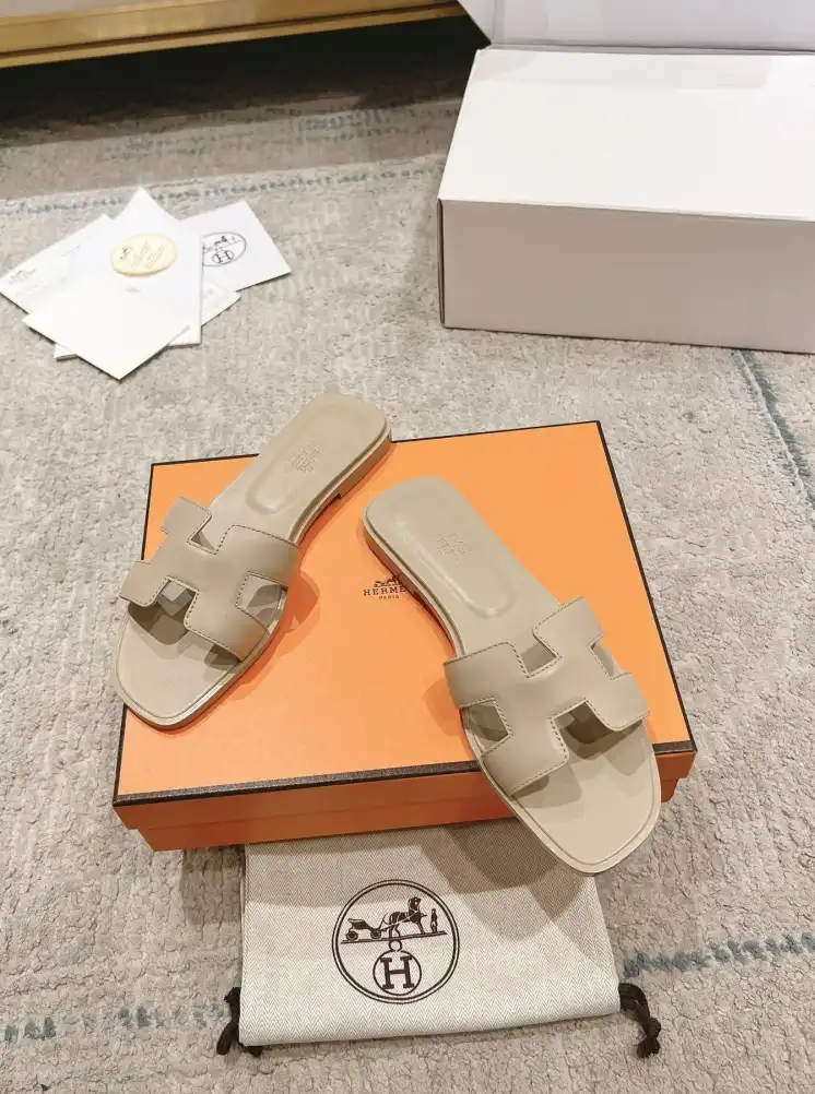 hype Hermes Slippers