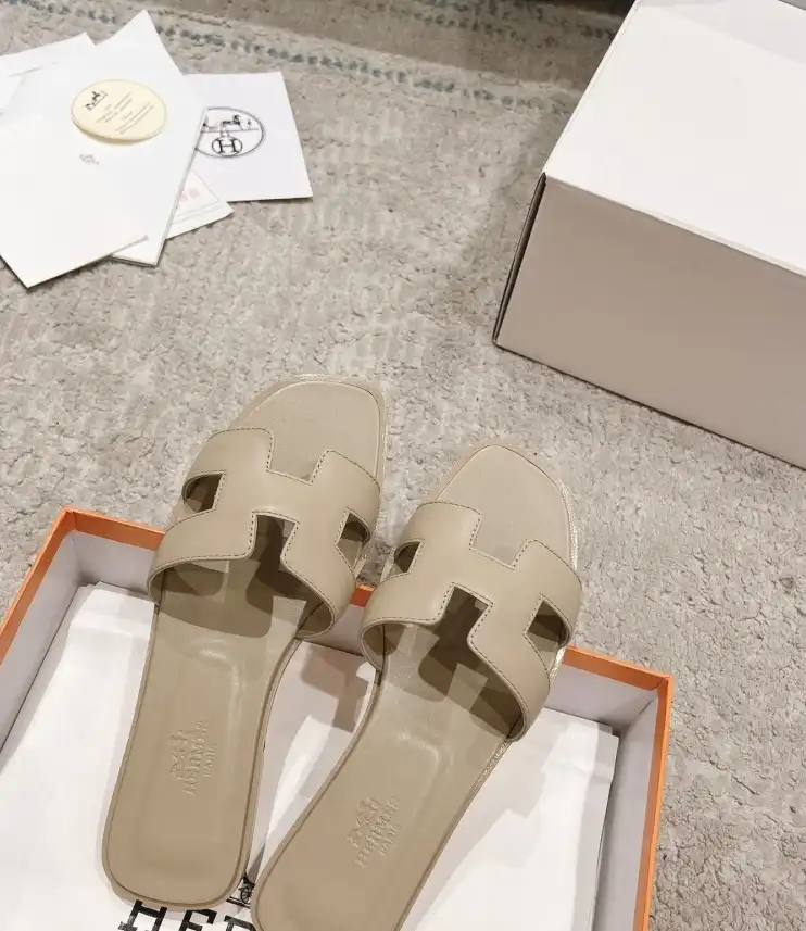 hype Hermes Slippers