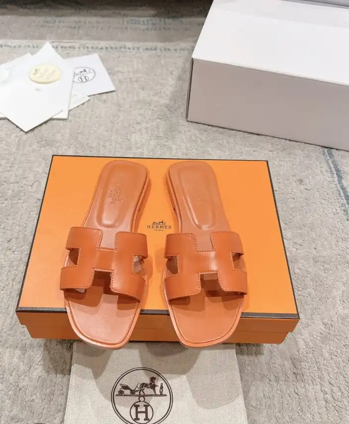 hype Hermes Slippers