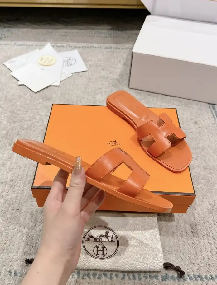 hype Hermes Slippers