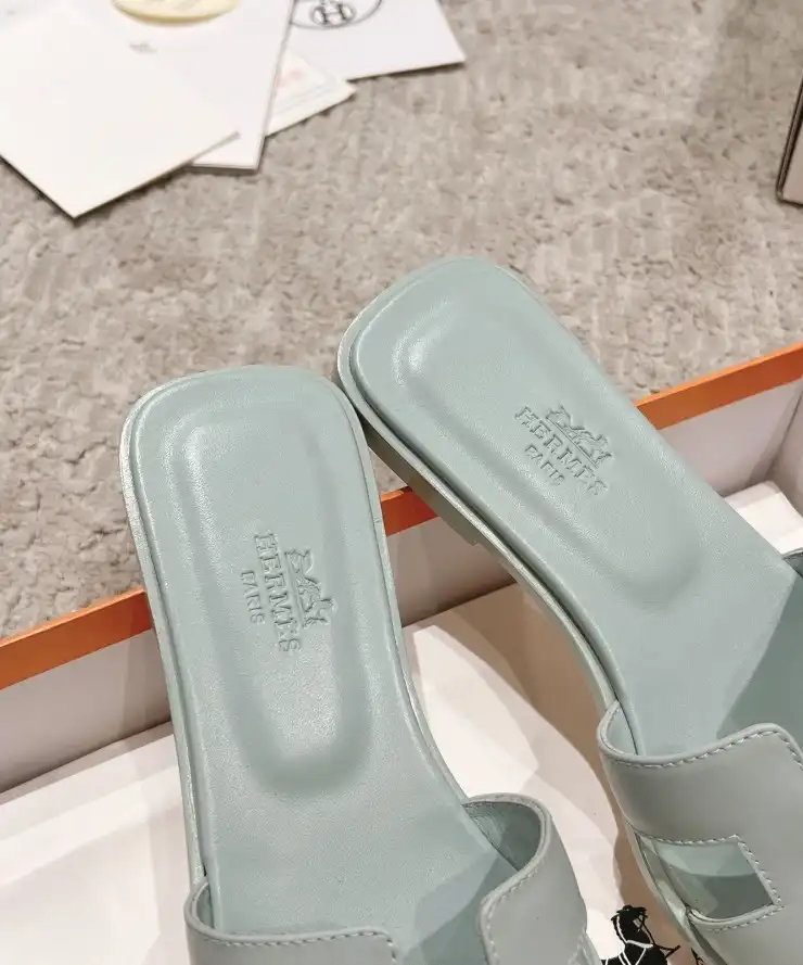 hype Hermes Slippers