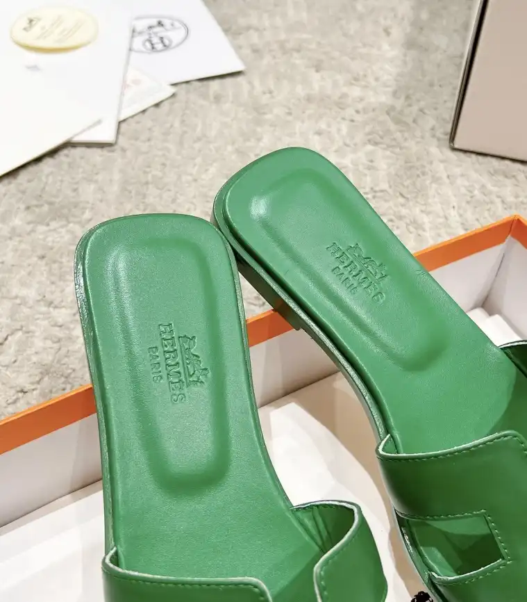 hype Hermes Slippers