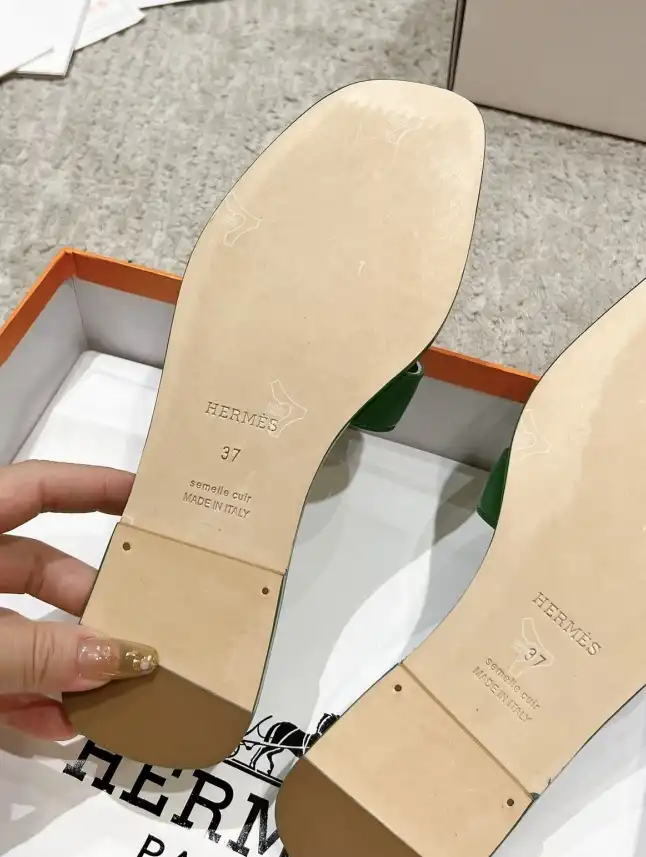 hype Hermes Slippers