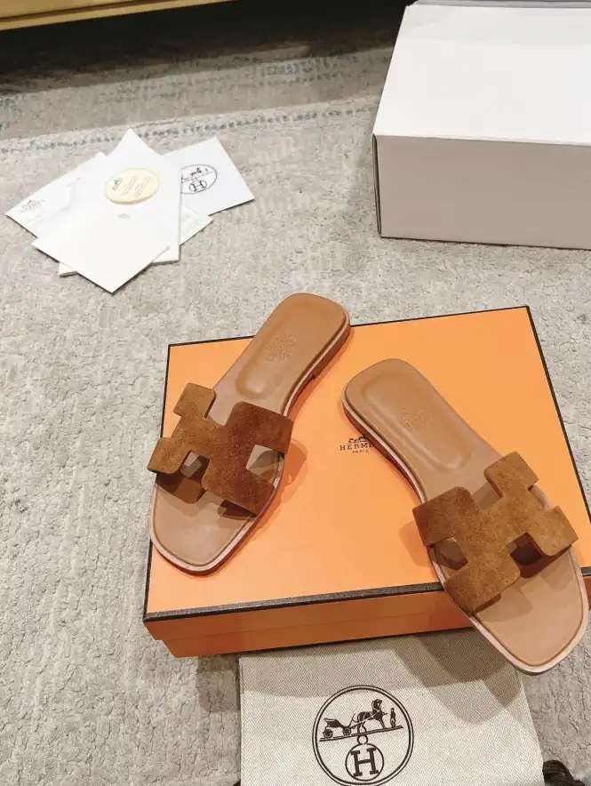 hype Hermes Slippers