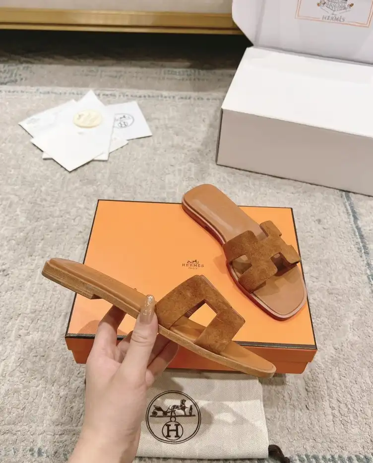 hype Hermes Slippers