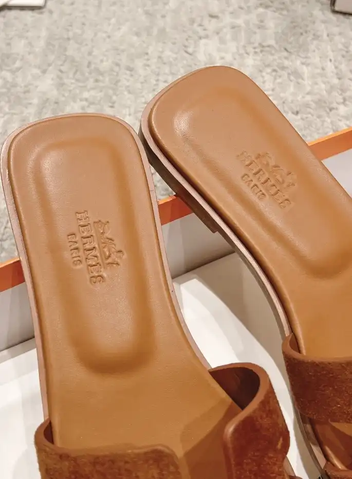 hype Hermes Slippers