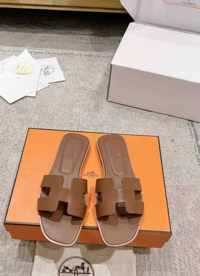 hype Hermes Slippers