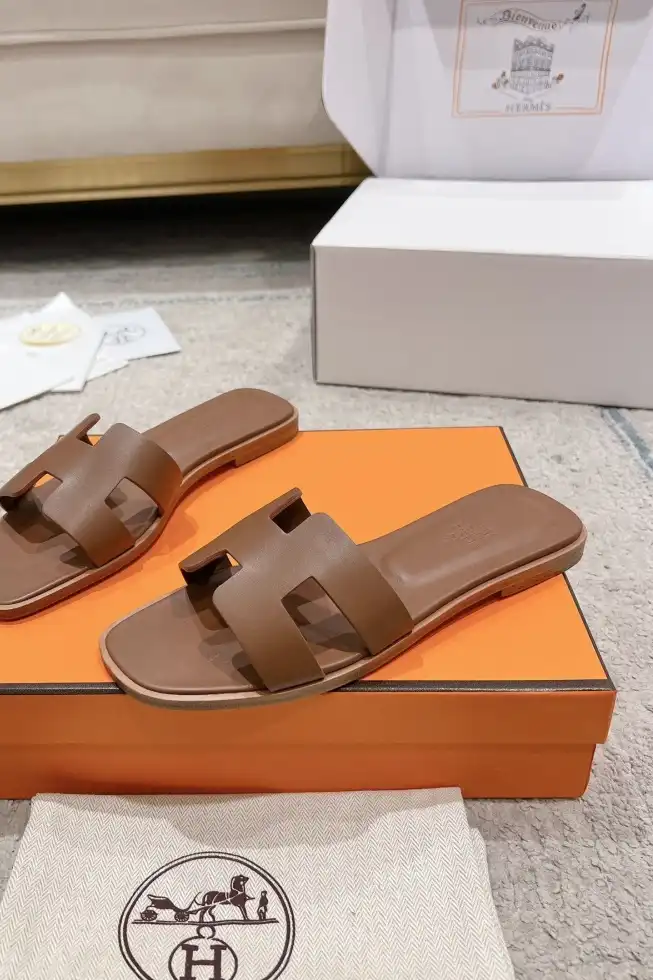 hype Hermes Slippers